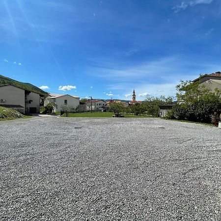 Kmetija Tomazic Vinska Klet - Winery Appartement Vipava Buitenkant foto
