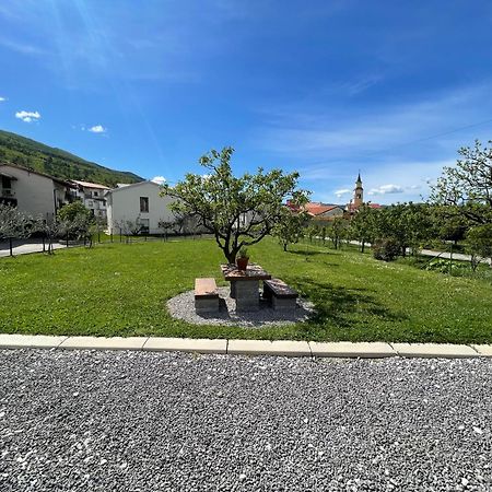 Kmetija Tomazic Vinska Klet - Winery Appartement Vipava Buitenkant foto